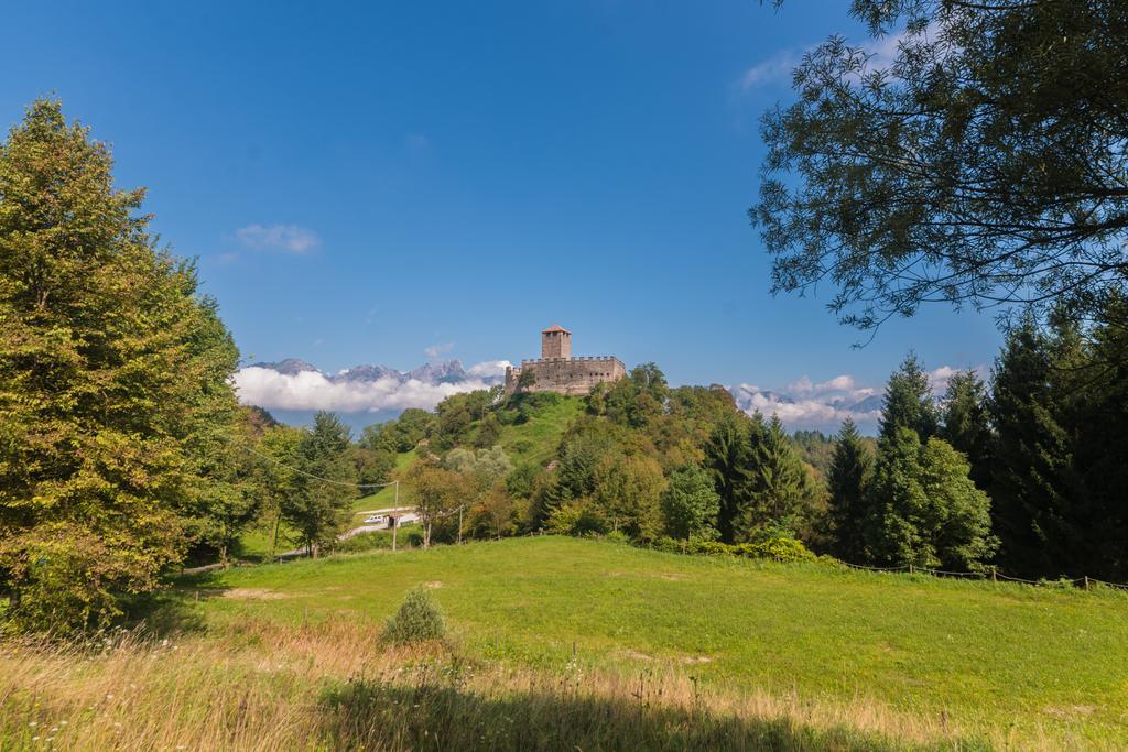 מלון Castello Di Zumelle מראה חיצוני תמונה